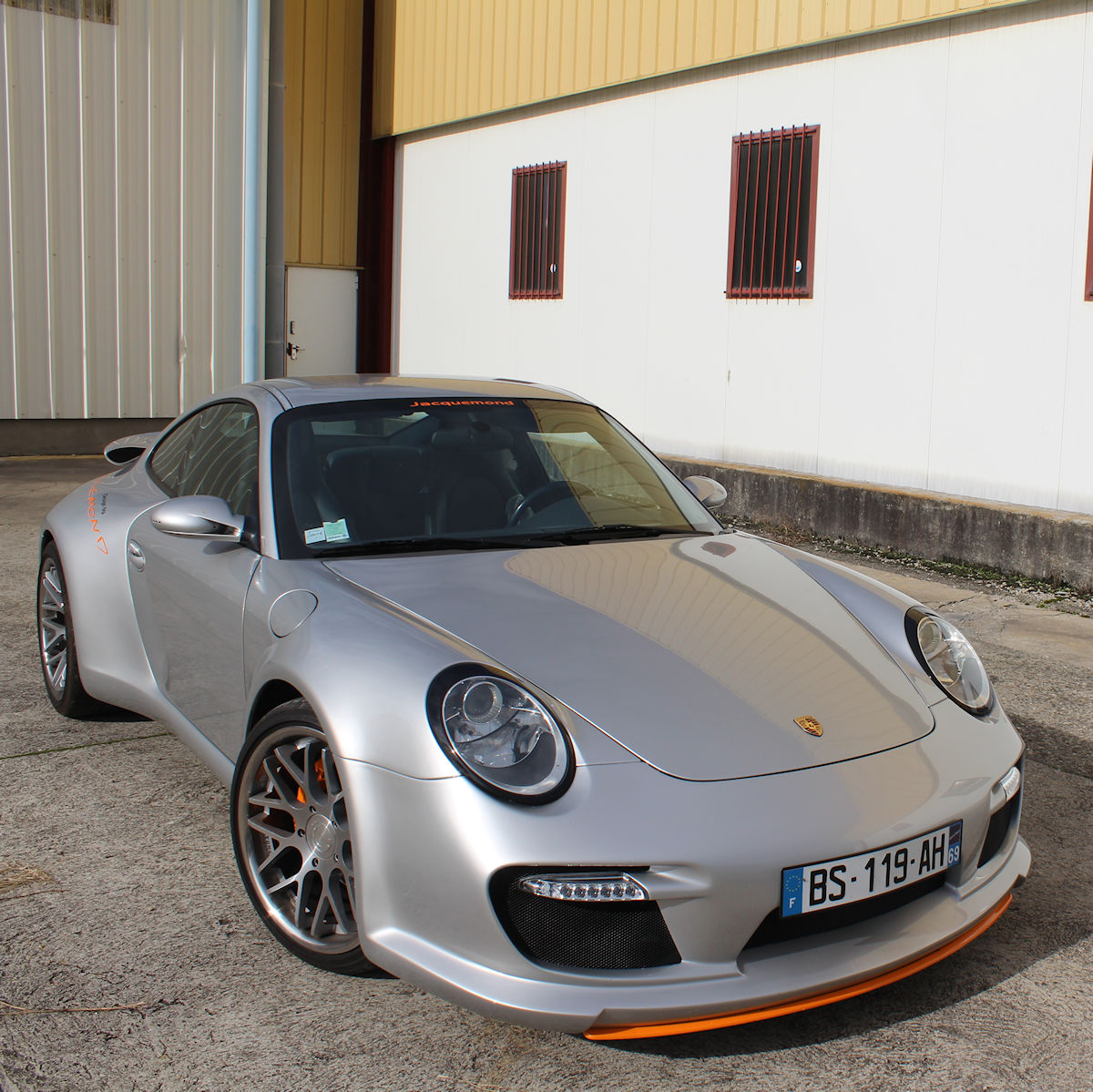 997Lyon wide body set for Porsche 997 by Jacquemond