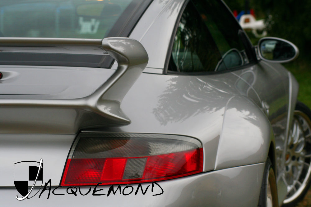 Kit carrosserie large RSR et aileron pour Porsche 996 par Jacquemond