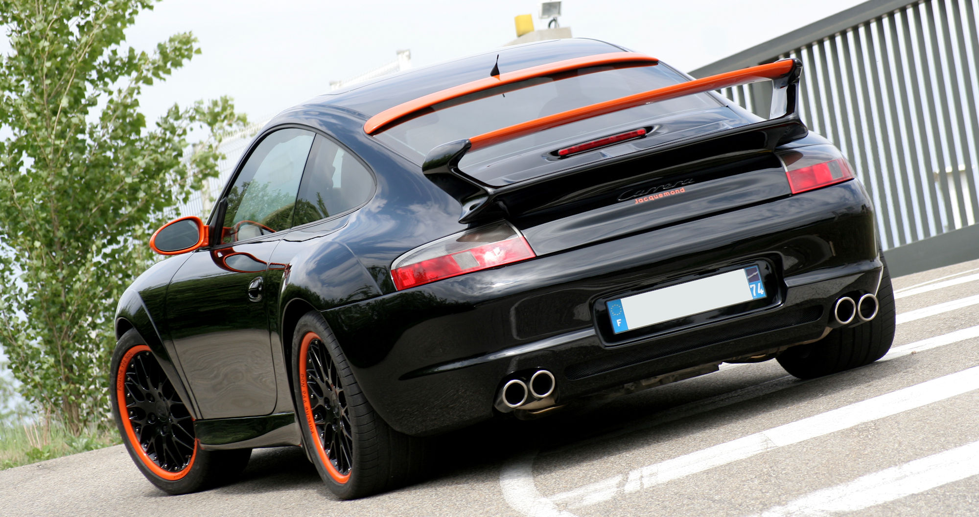 Porsche 996 kit large Noa par Jacquemond